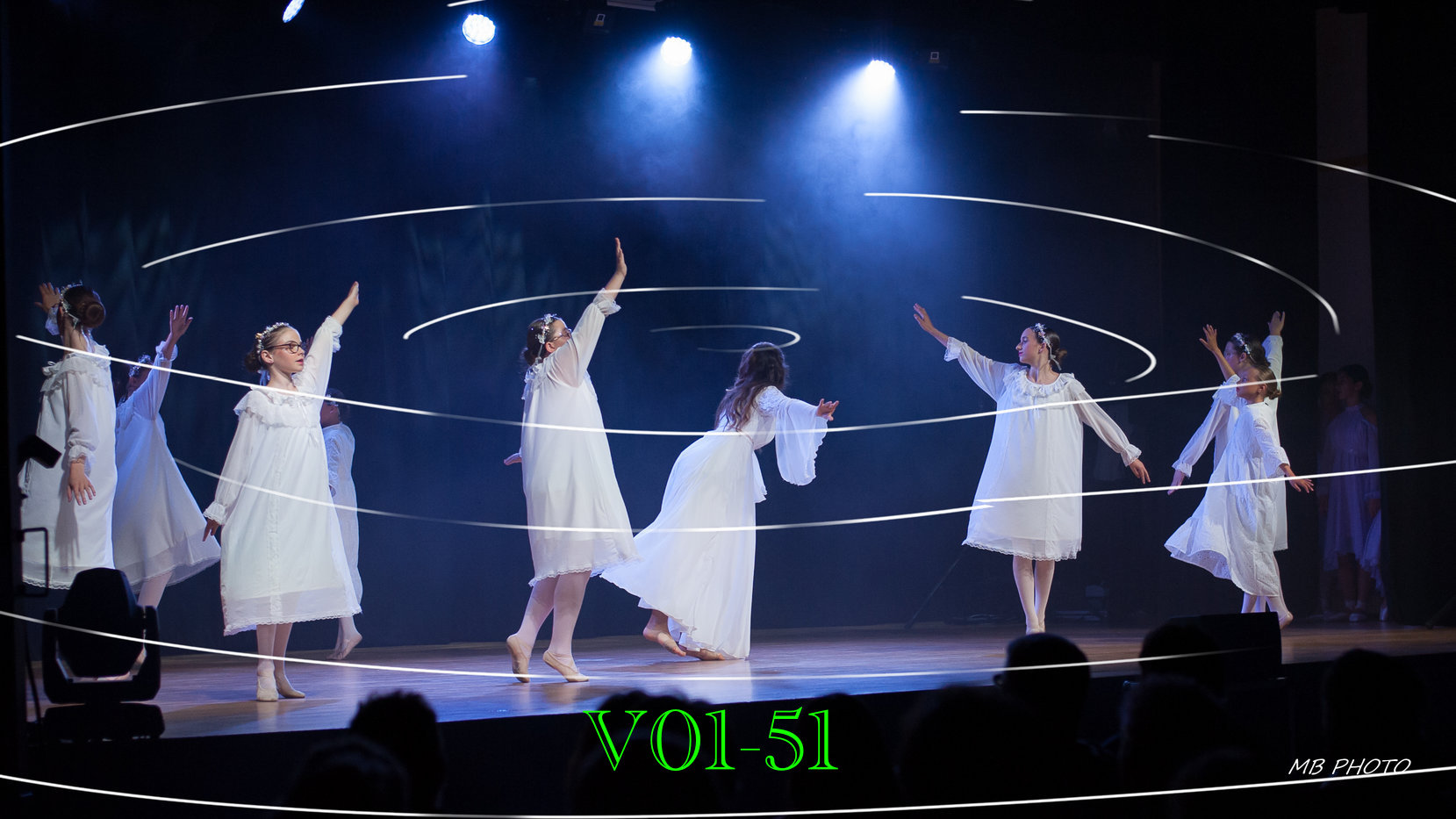 V01-51